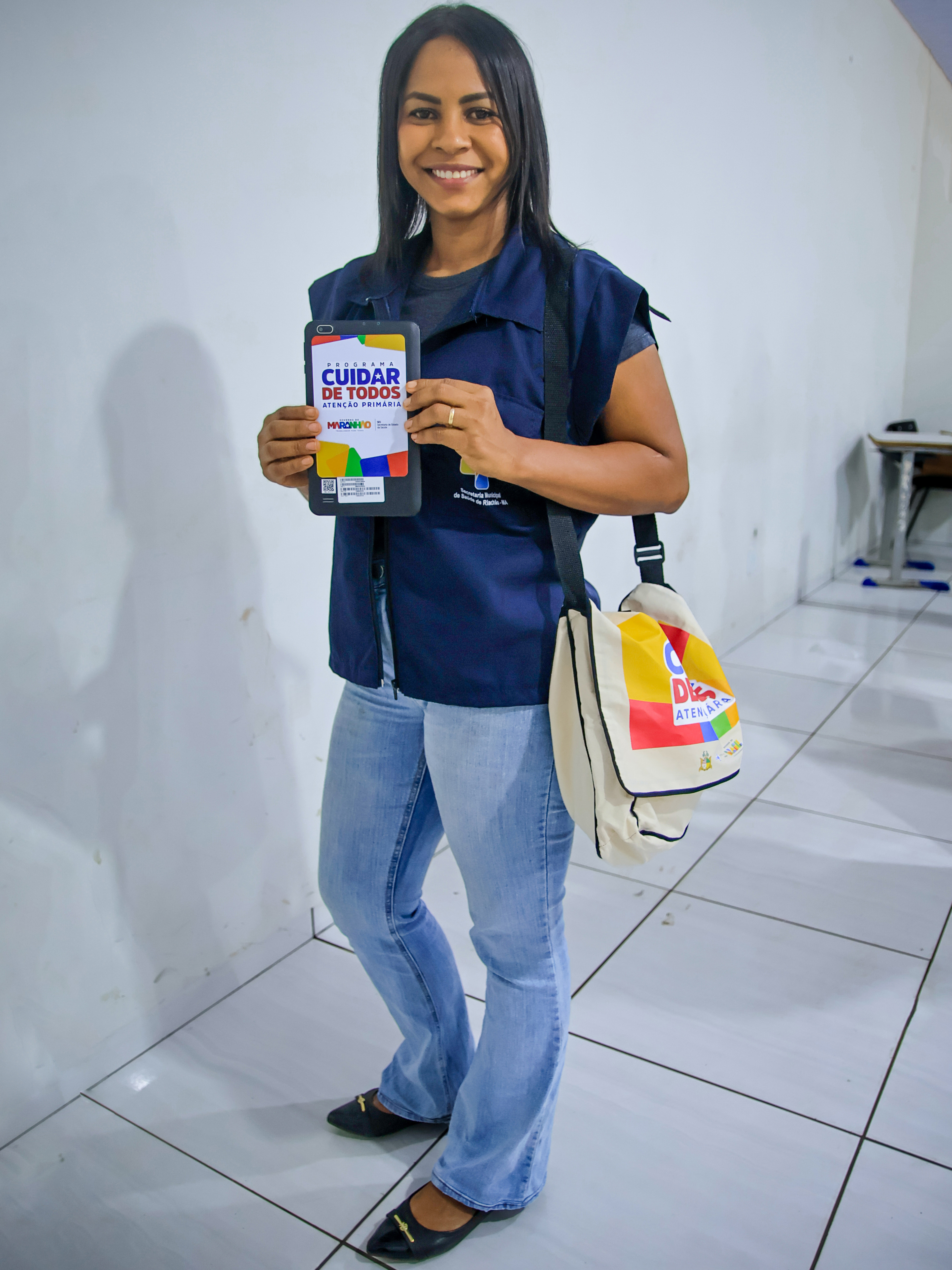 Prefeitura de Riachão fortalece atuação dos ACS com entrega de kits e tablets